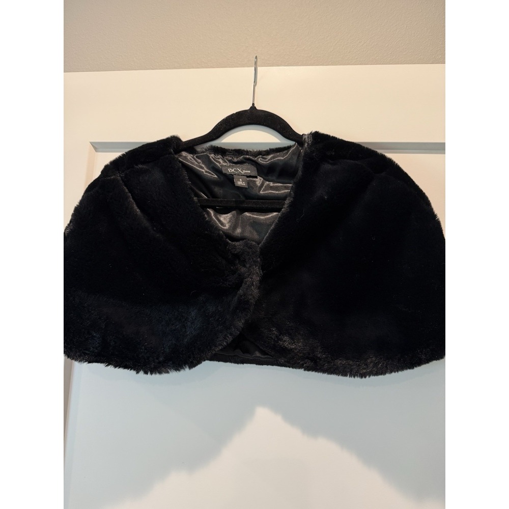Glam Formal BCX Black Faux Fur Capelet Shrug Women's S Lined Evening